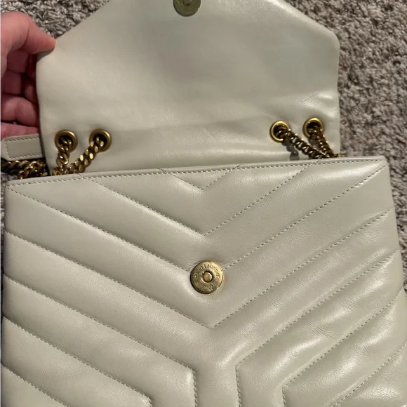 Saint Laurent Small Loulou bag - Picture 6 of 9